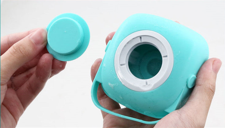 2-in-1 Pet Shampoo Brush